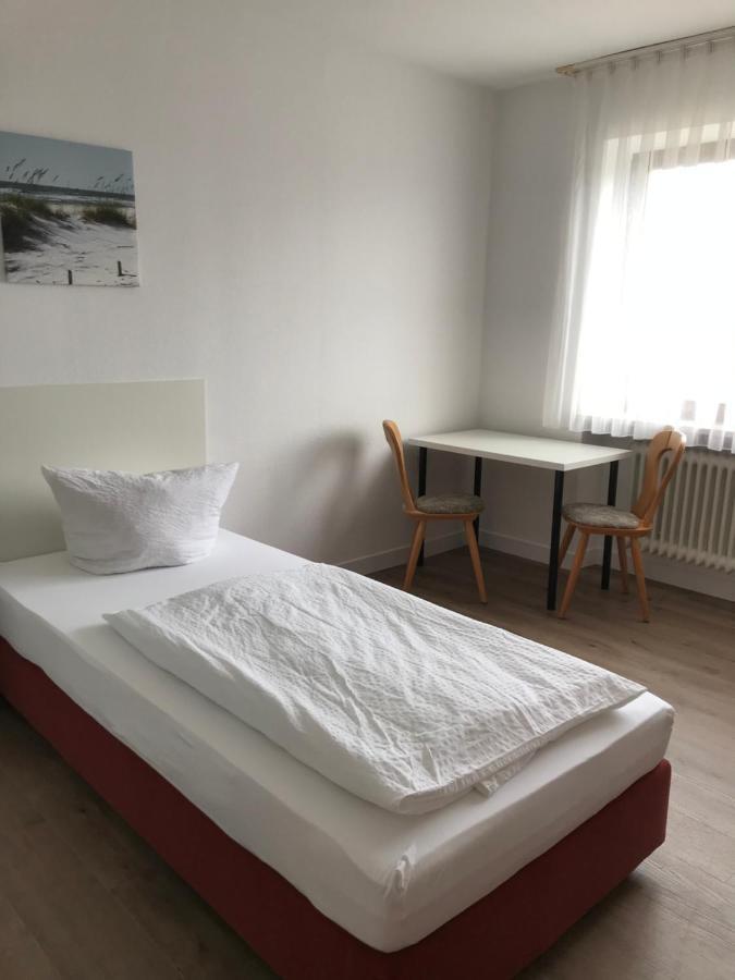 Landgasthof Felsenkeller 딘클스버 외부 사진